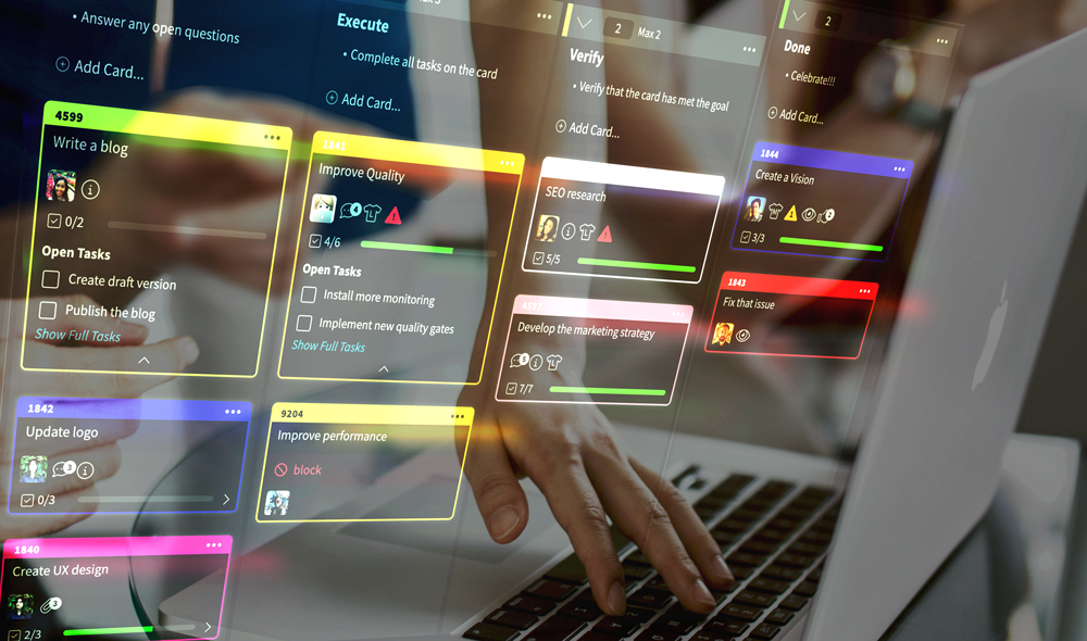 Kanban software by Kanban Zone visualizing several cards on a digital Kanban board.