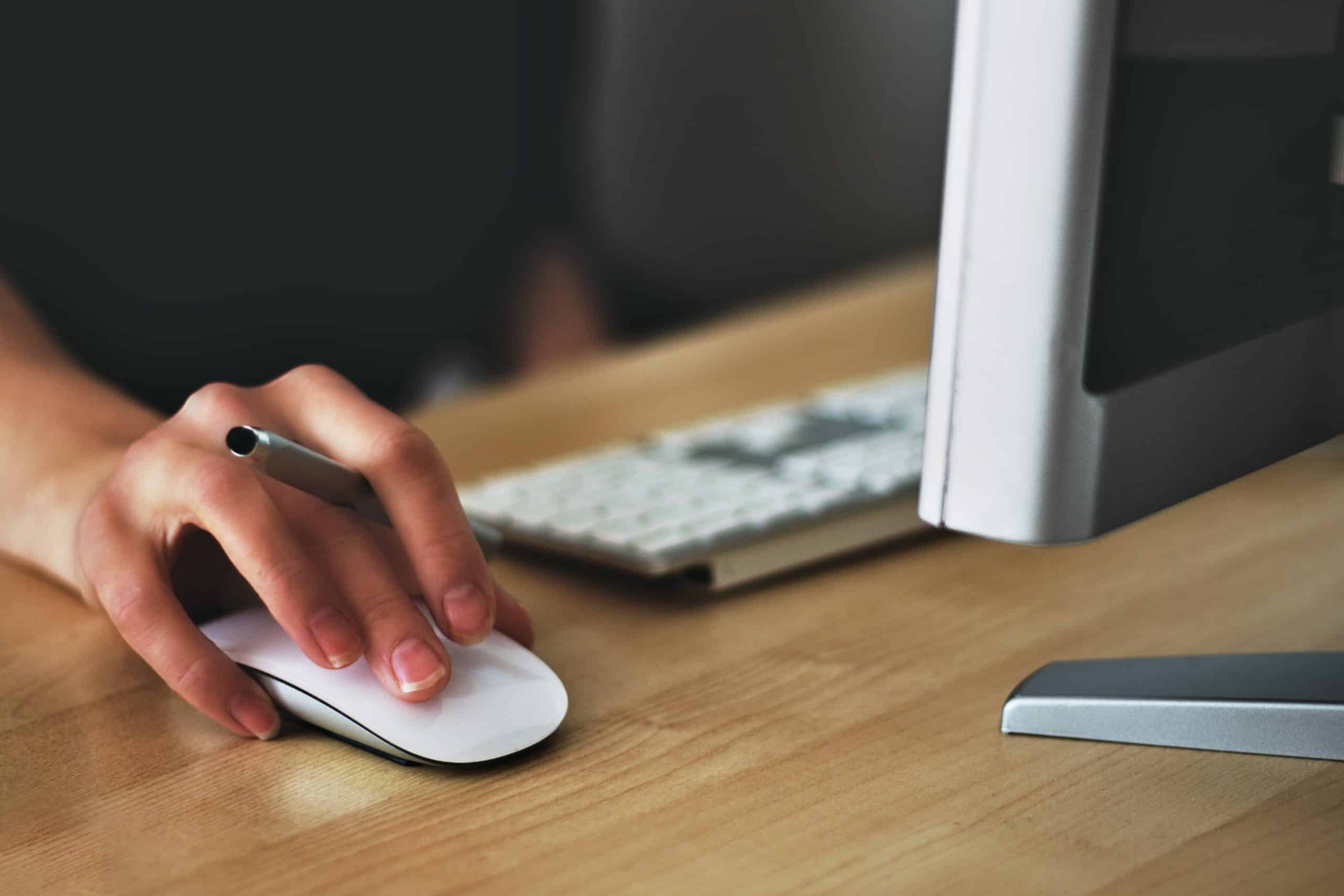 woman in front of a computer