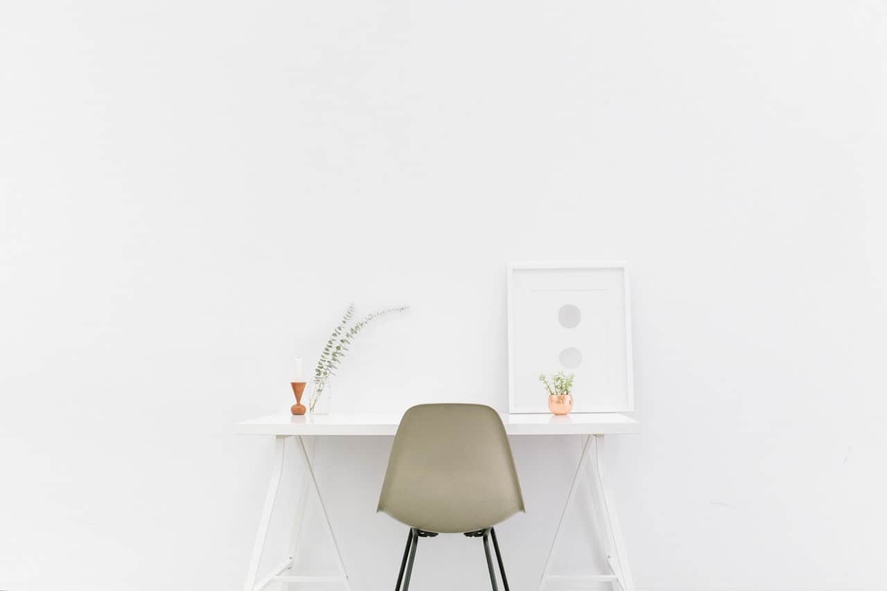 minimalism in the workplace